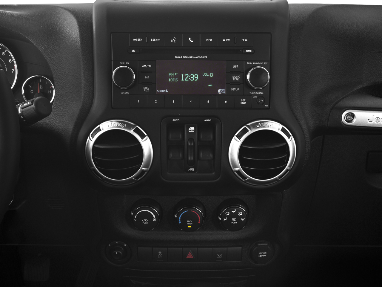 2016 Jeep Wrangler Unlimited 4WD 4dr Sahara