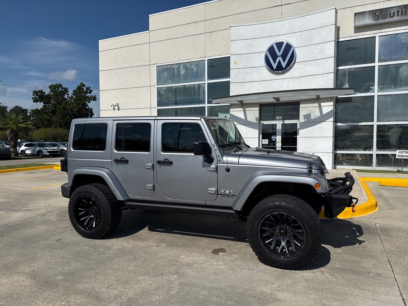 2016 Jeep Wrangler Unlimited 4WD 4dr Sahara