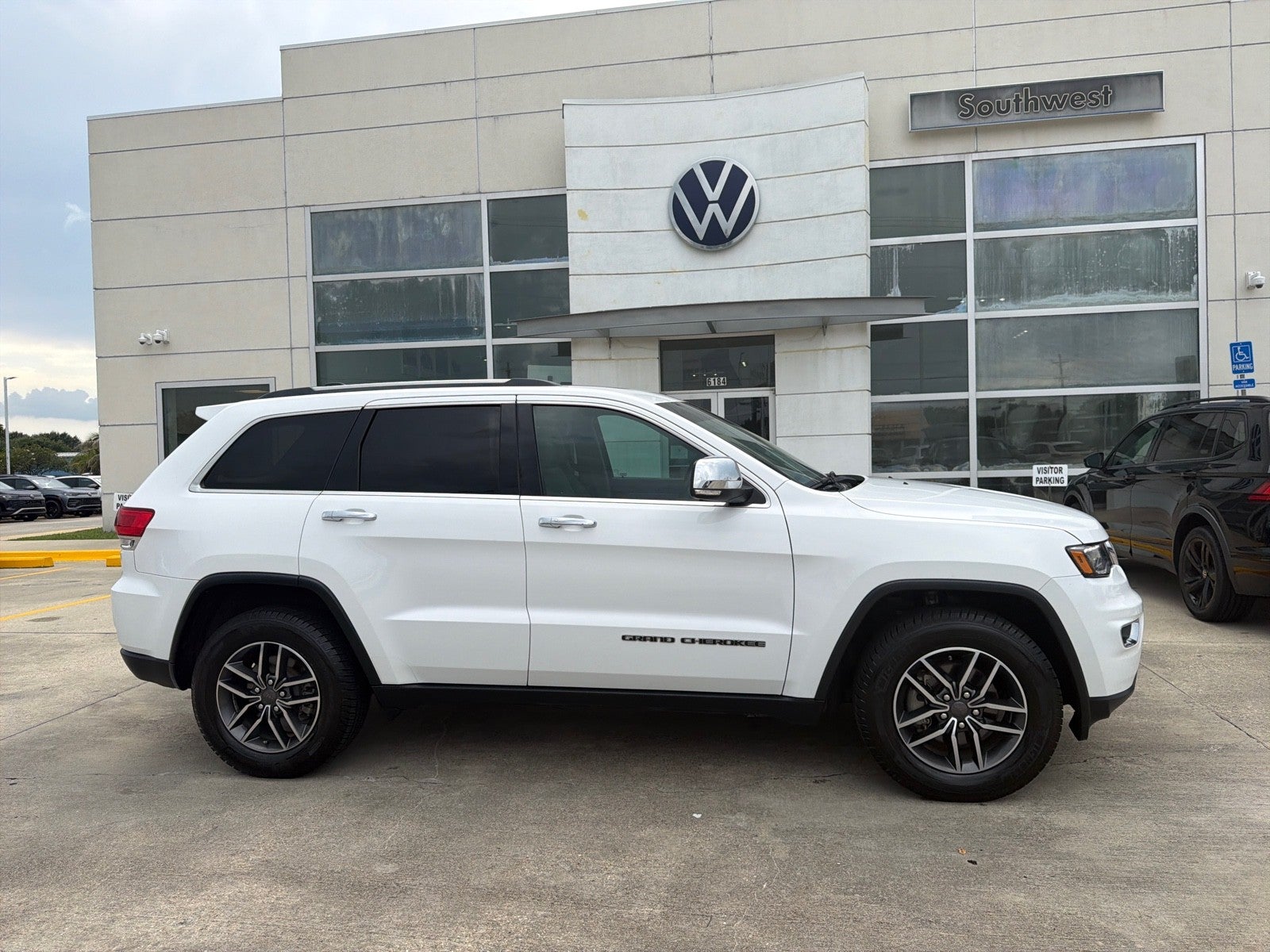 2019 Jeep Grand Cherokee Limited 4x2