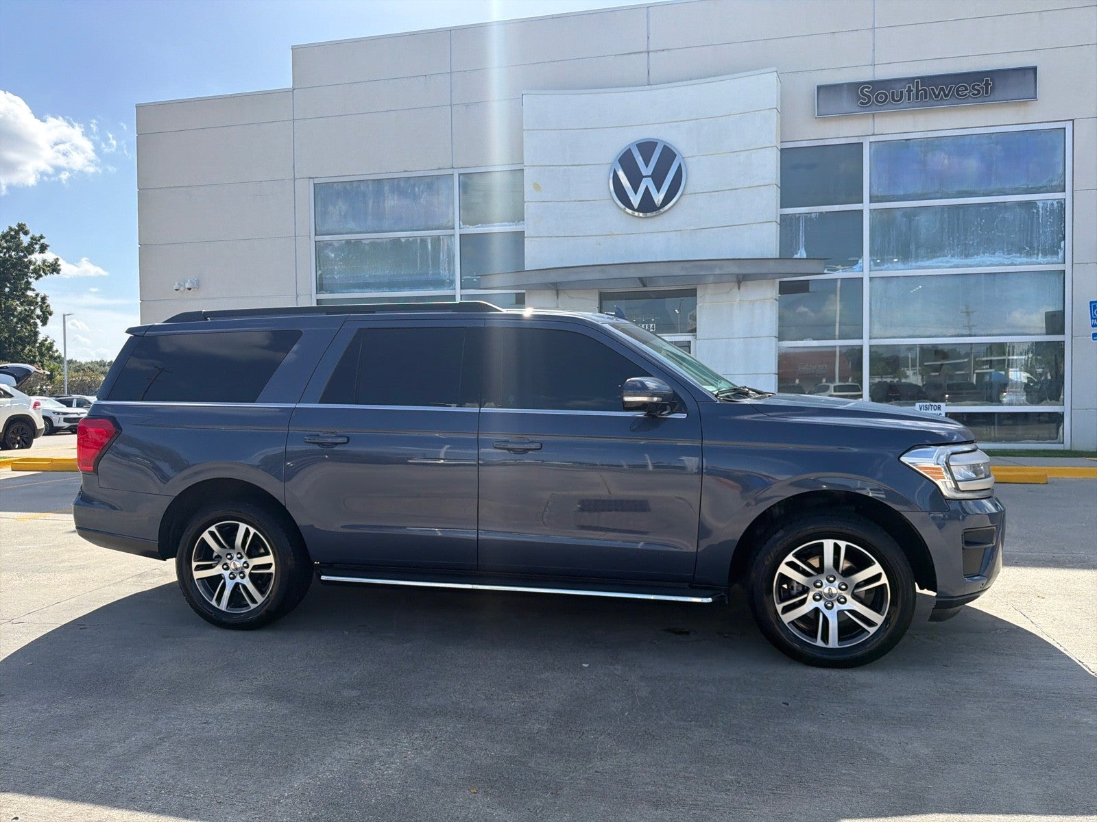 2022 Ford Expedition MAX XLT