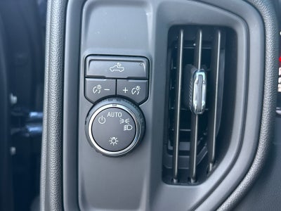 2022 Chevrolet Silverado 1500 LTD 2WD Crew Cab 147 Custom