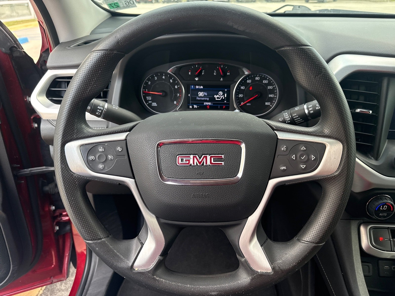 2023 GMC Acadia FWD 4dr SLE