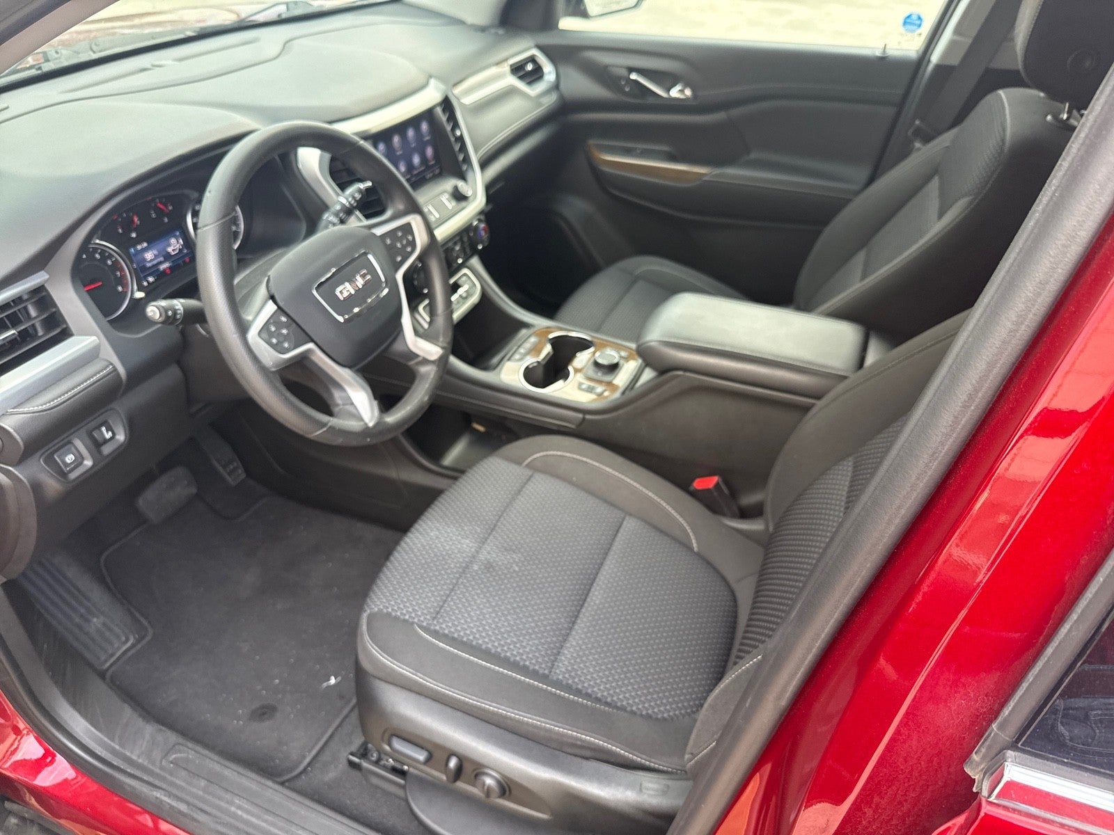 2023 GMC Acadia FWD 4dr SLE