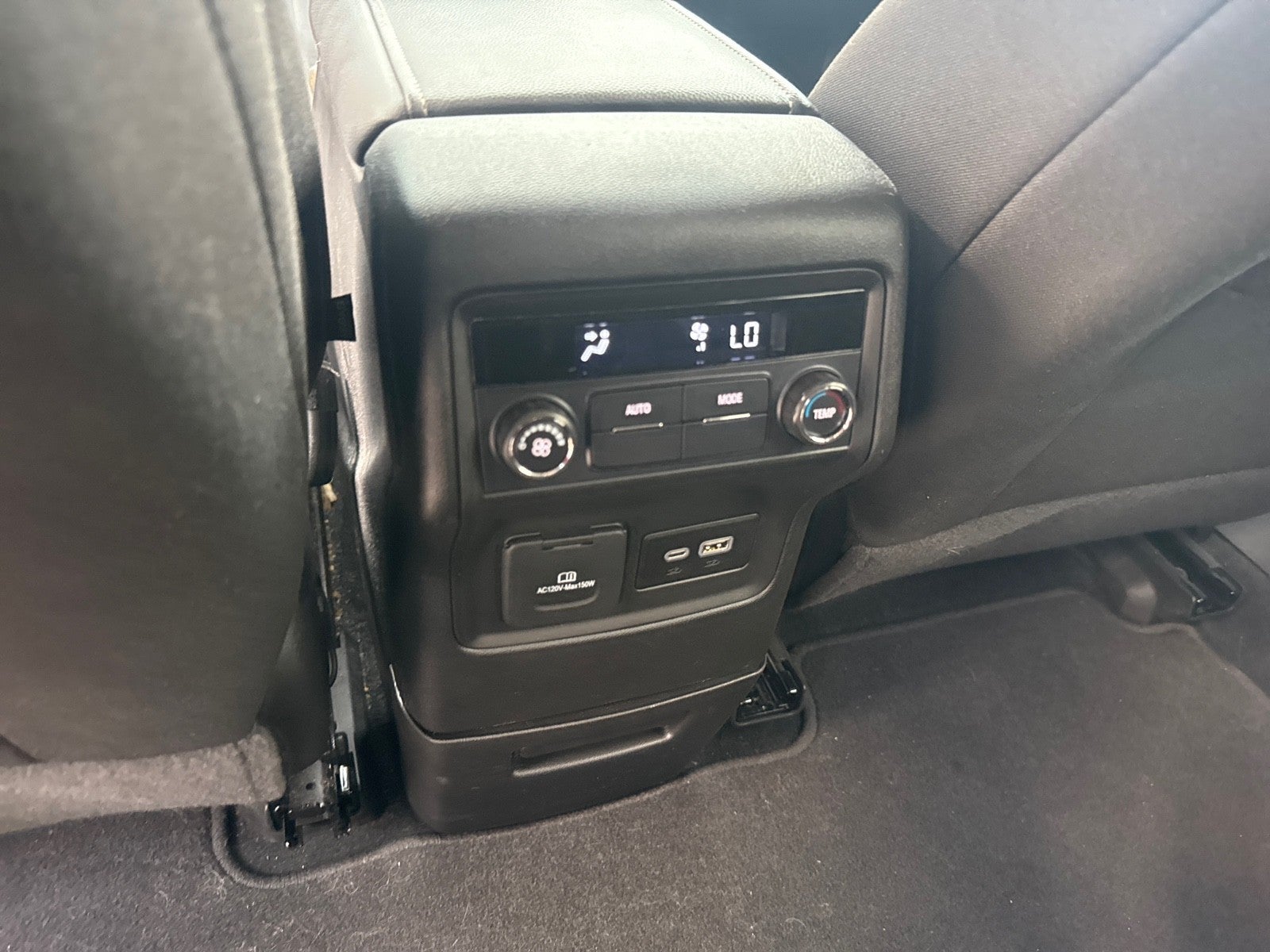 2023 GMC Acadia FWD 4dr SLE