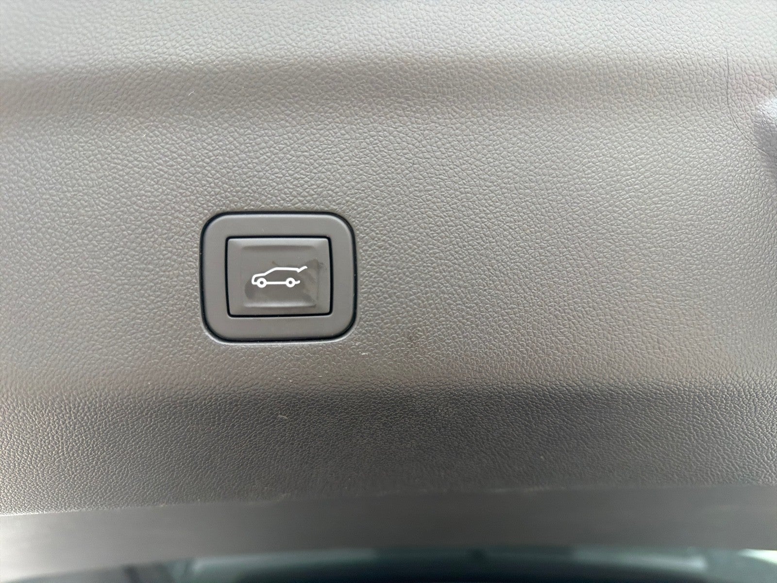 2024 Chevrolet Tahoe 2WD 4dr LT
