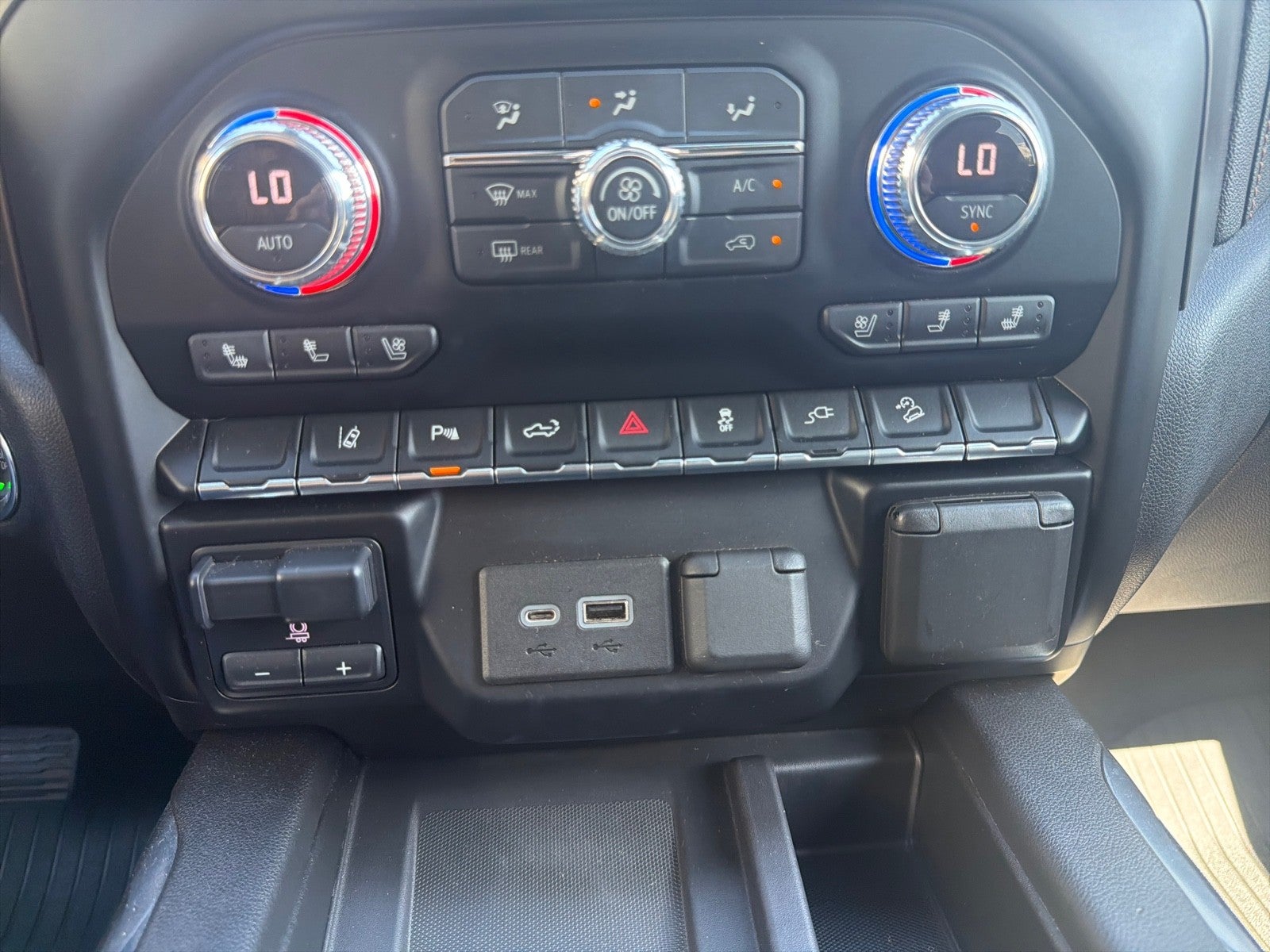 2020 GMC Sierra 2500HD 4WD Crew Cab 159 AT4