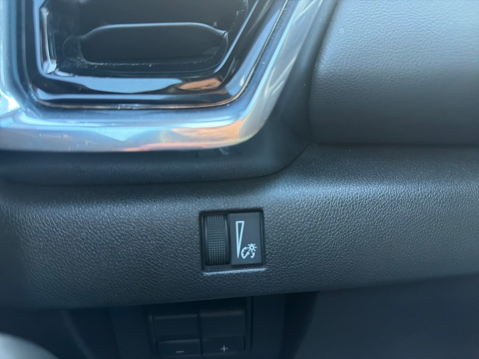 2024 GMC Canyon 2WD Crew Cab Elevation