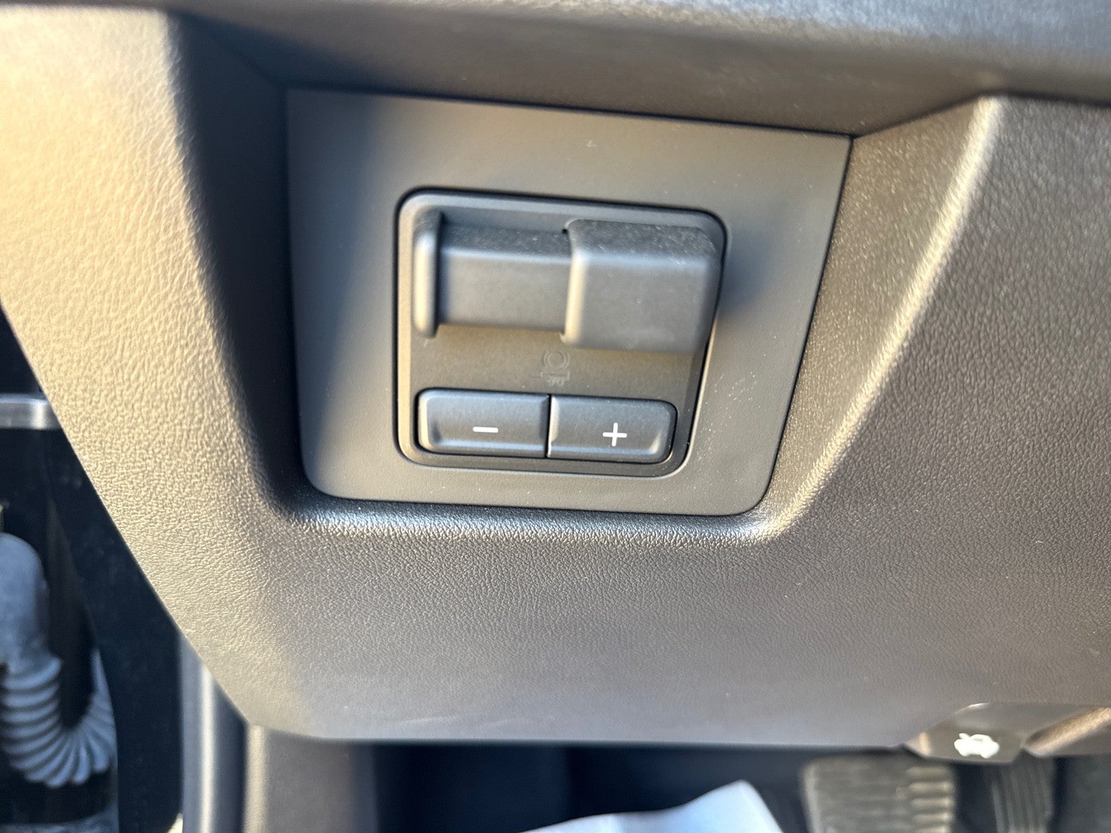 2024 GMC Canyon 2WD Crew Cab Elevation