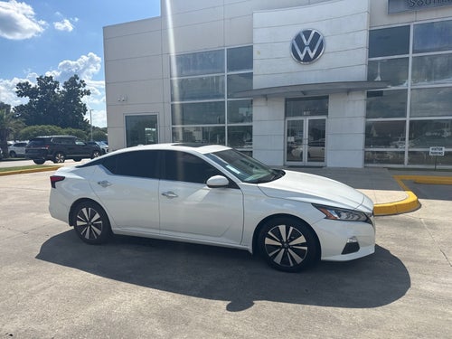 2022 Nissan Altima 2.5 SV Sedan