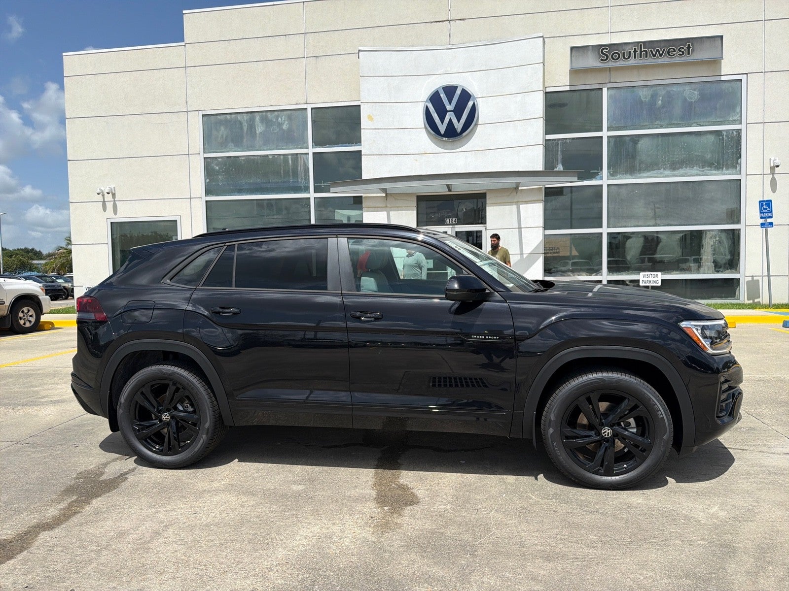 2026 Volkswagen Atlas Cross Sport 2.0T SEL R-Line Black 4MOTION