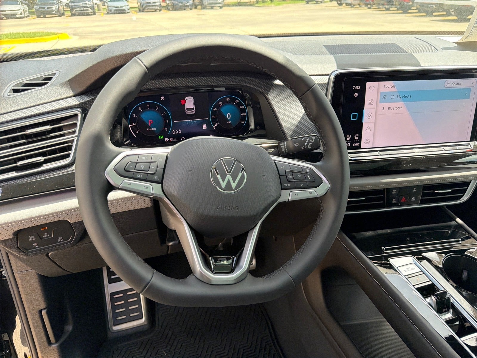 2026 Volkswagen Atlas Cross Sport 2.0T SEL R-Line Black 4MOTION