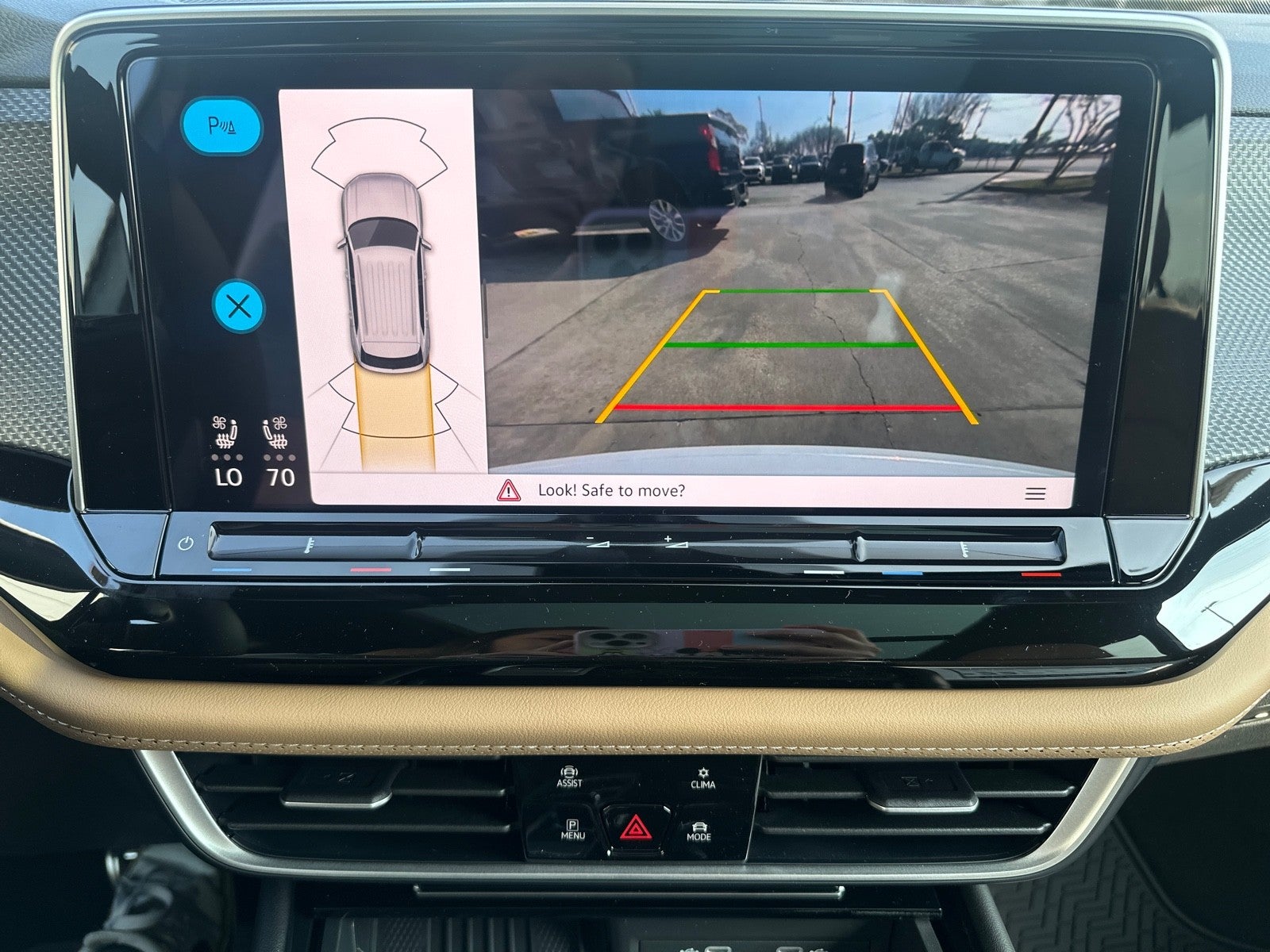 2026 Volkswagen Atlas Cross Sport 2.0T SEL R-Line Black 4MOTION