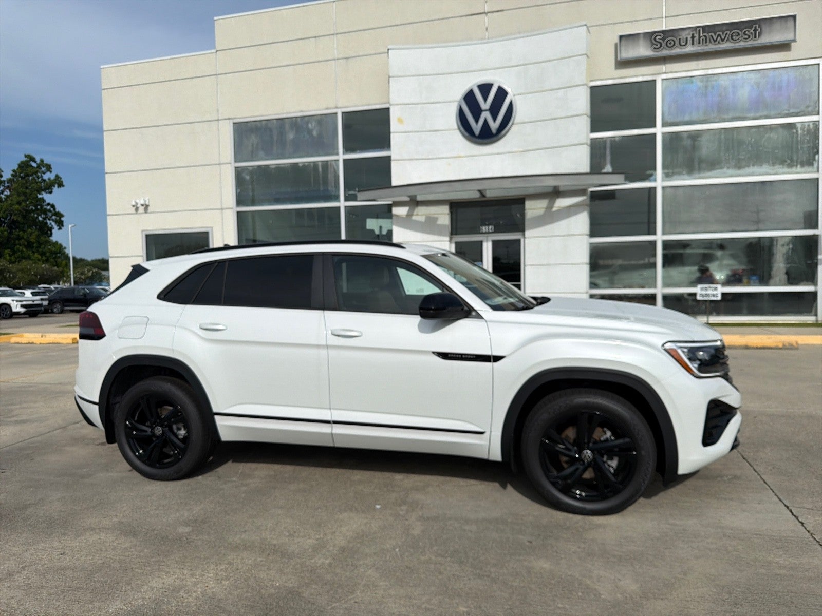 2026 Volkswagen Atlas Cross Sport 2.0T SEL R-Line Black 4MOTION