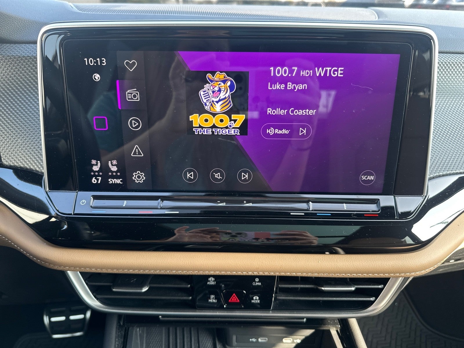 2025 Volkswagen Atlas Cross Sport 2.0T SEL R-Line Black 4MOTION