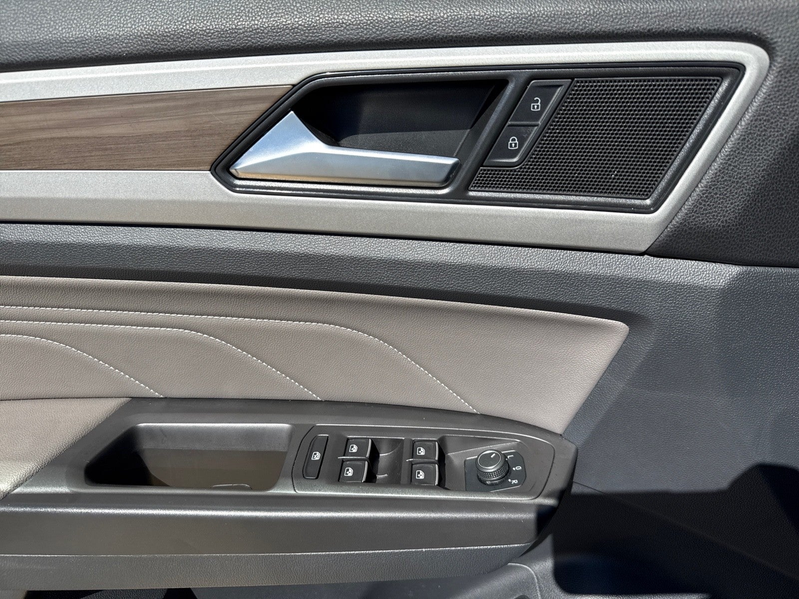 2022 Volkswagen Atlas 2.0T SEL 4MOTION