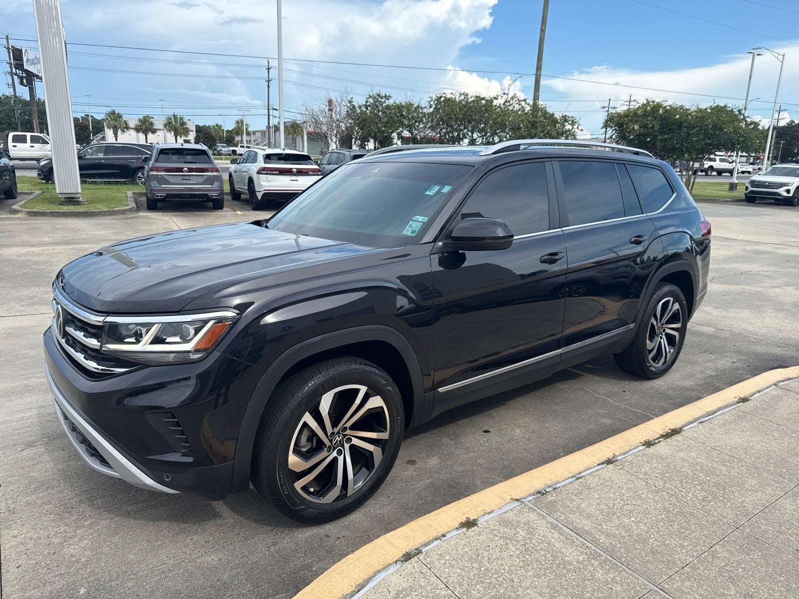 2022 Volkswagen Atlas 3.6L V6 SEL 4MOTION