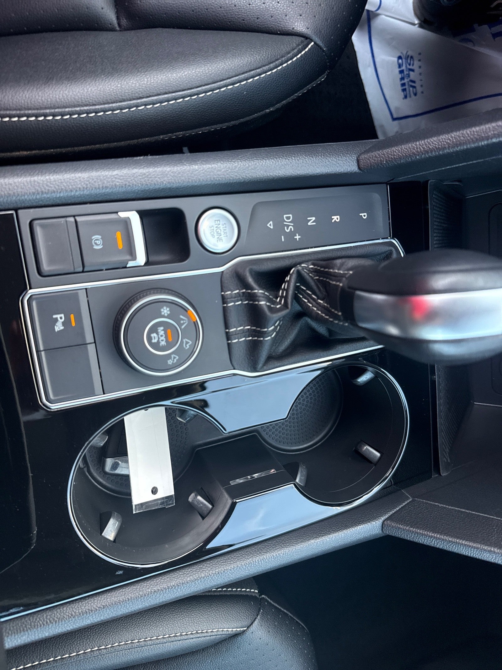 2022 Volkswagen Atlas 3.6L V6 SEL 4MOTION