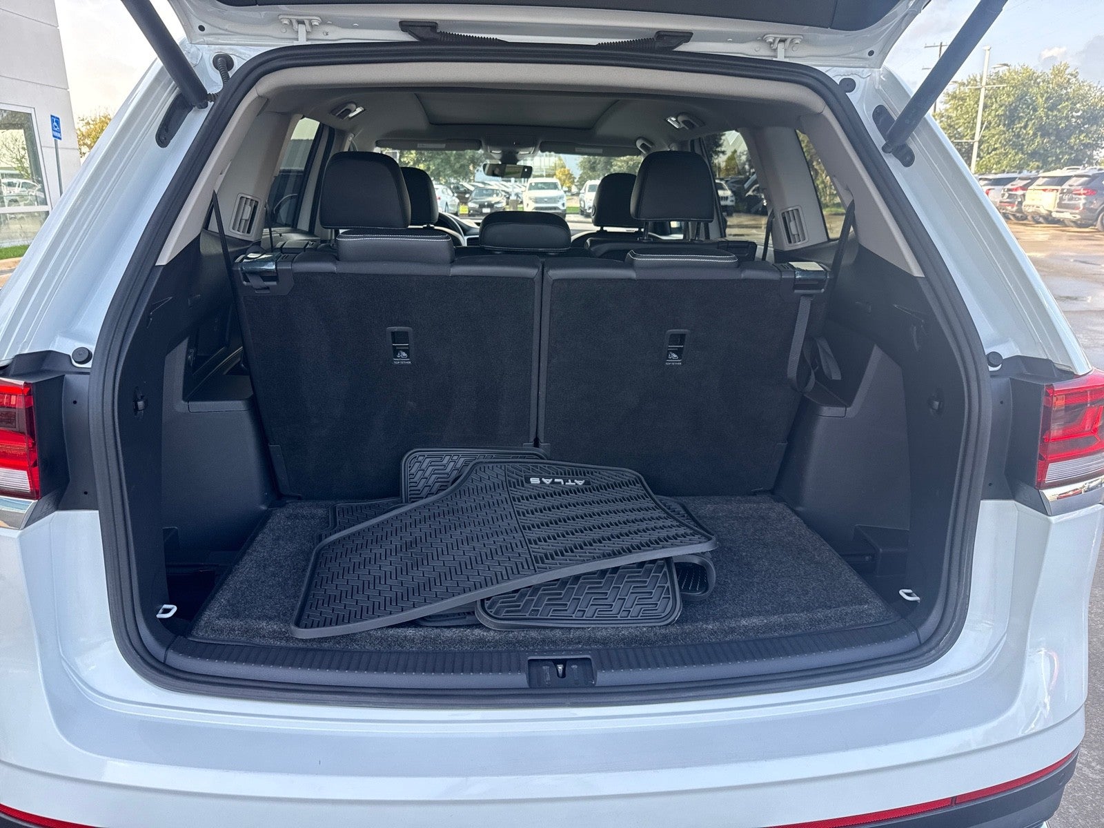 2022 Volkswagen Atlas 3.6L V6 SEL 4MOTION