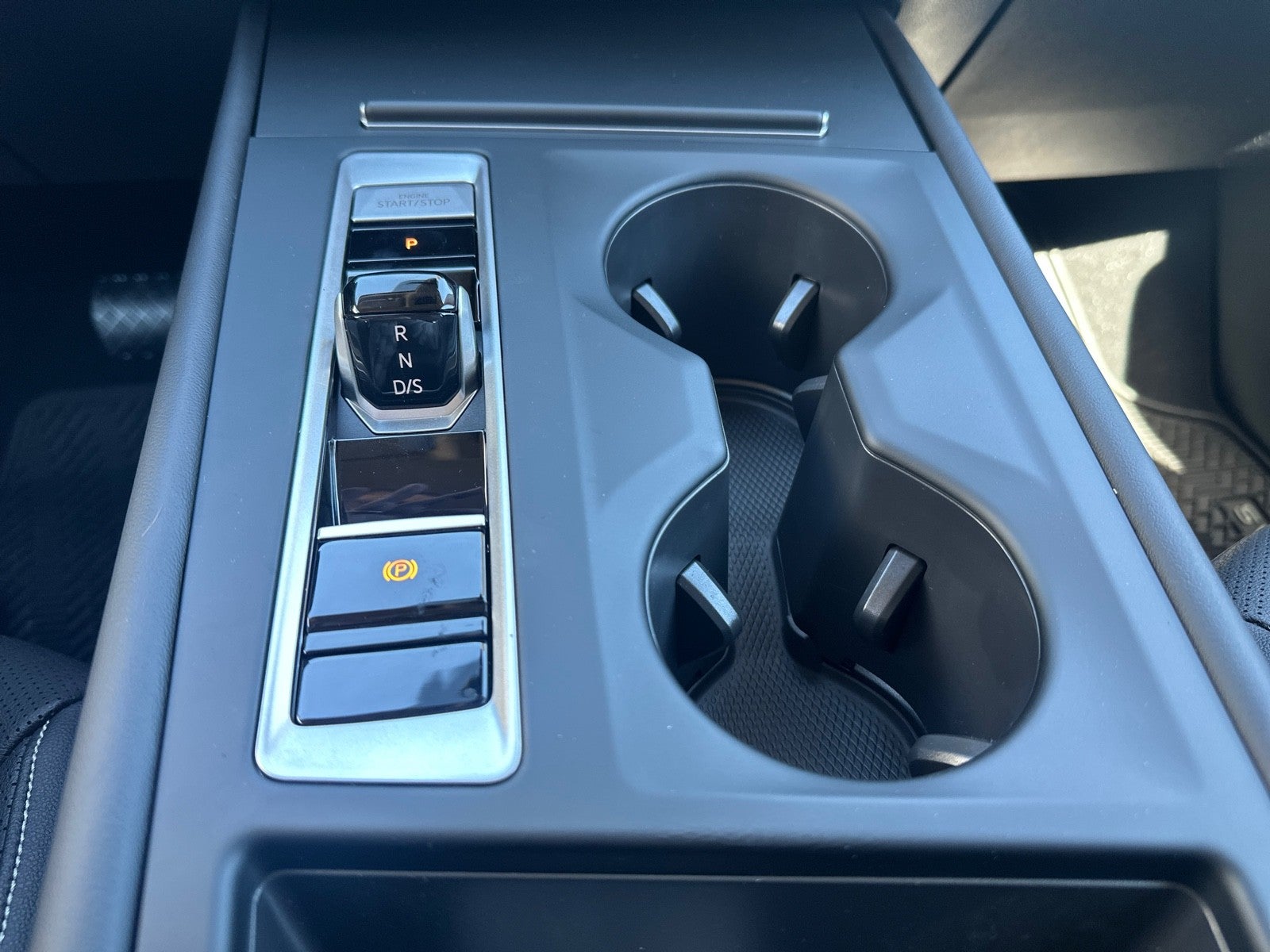 2026 Volkswagen Atlas 2.0T SE FWD