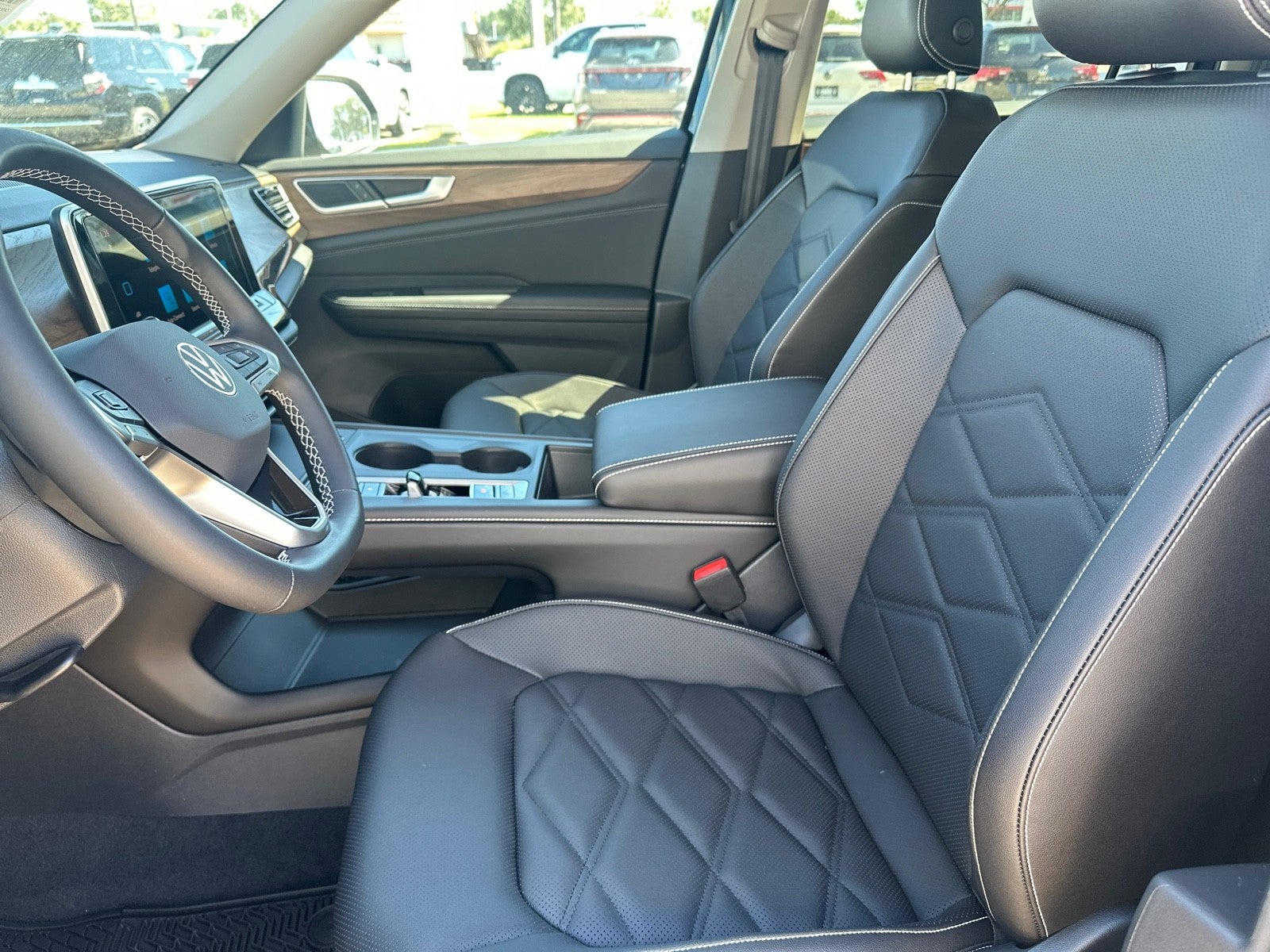 2026 Volkswagen Atlas 2.0T SE FWD