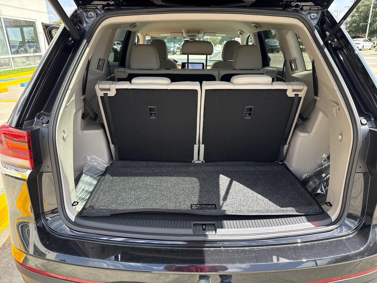 2026 Volkswagen Atlas 2.0T SE FWD