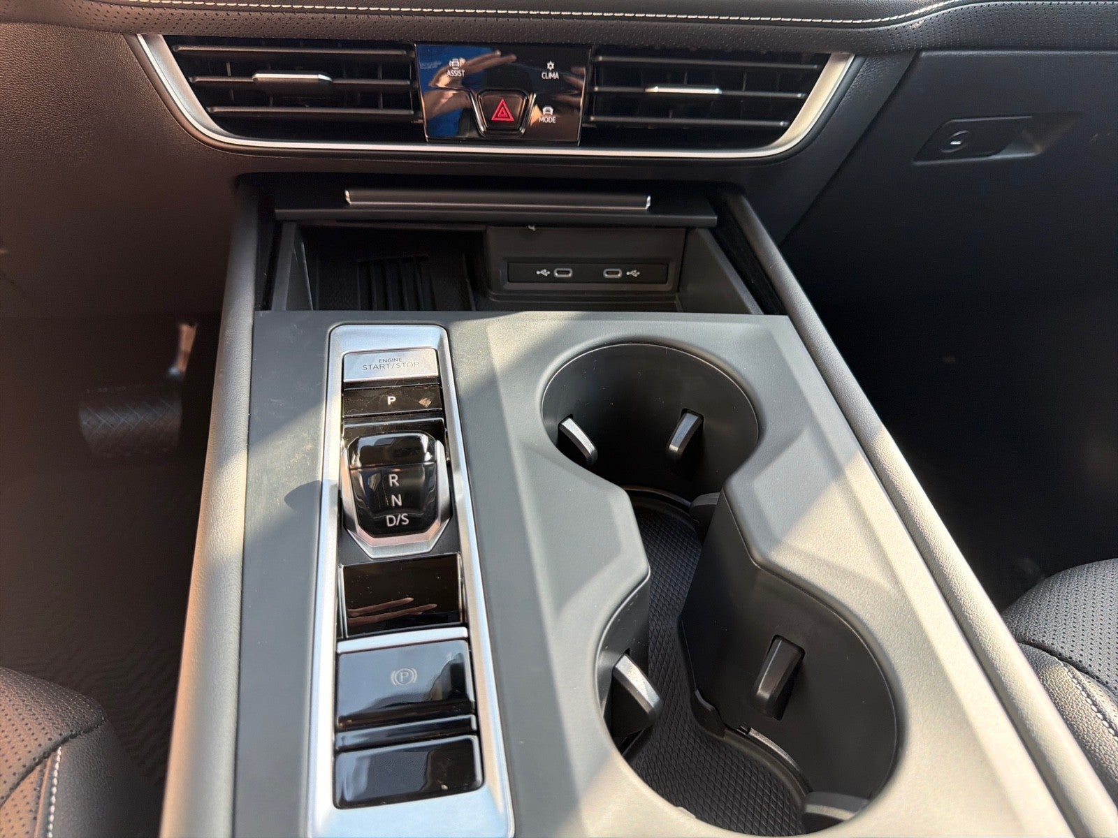 2026 Volkswagen Atlas 2.0T SE FWD