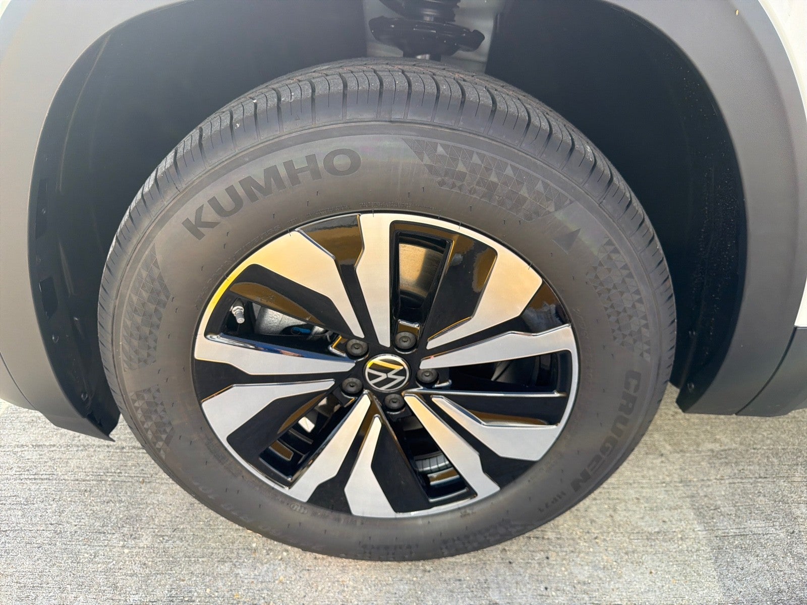 2026 Volkswagen Atlas 2.0T SE FWD