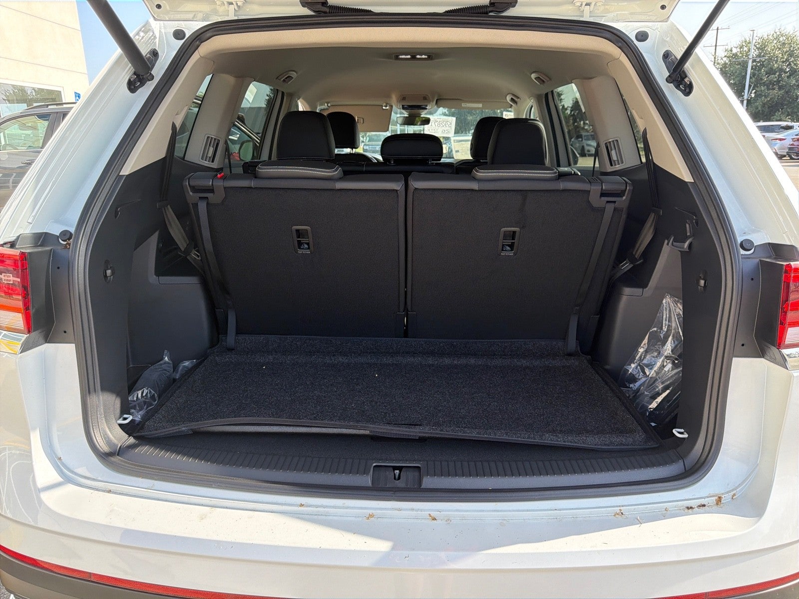 2026 Volkswagen Atlas 2.0T SE FWD