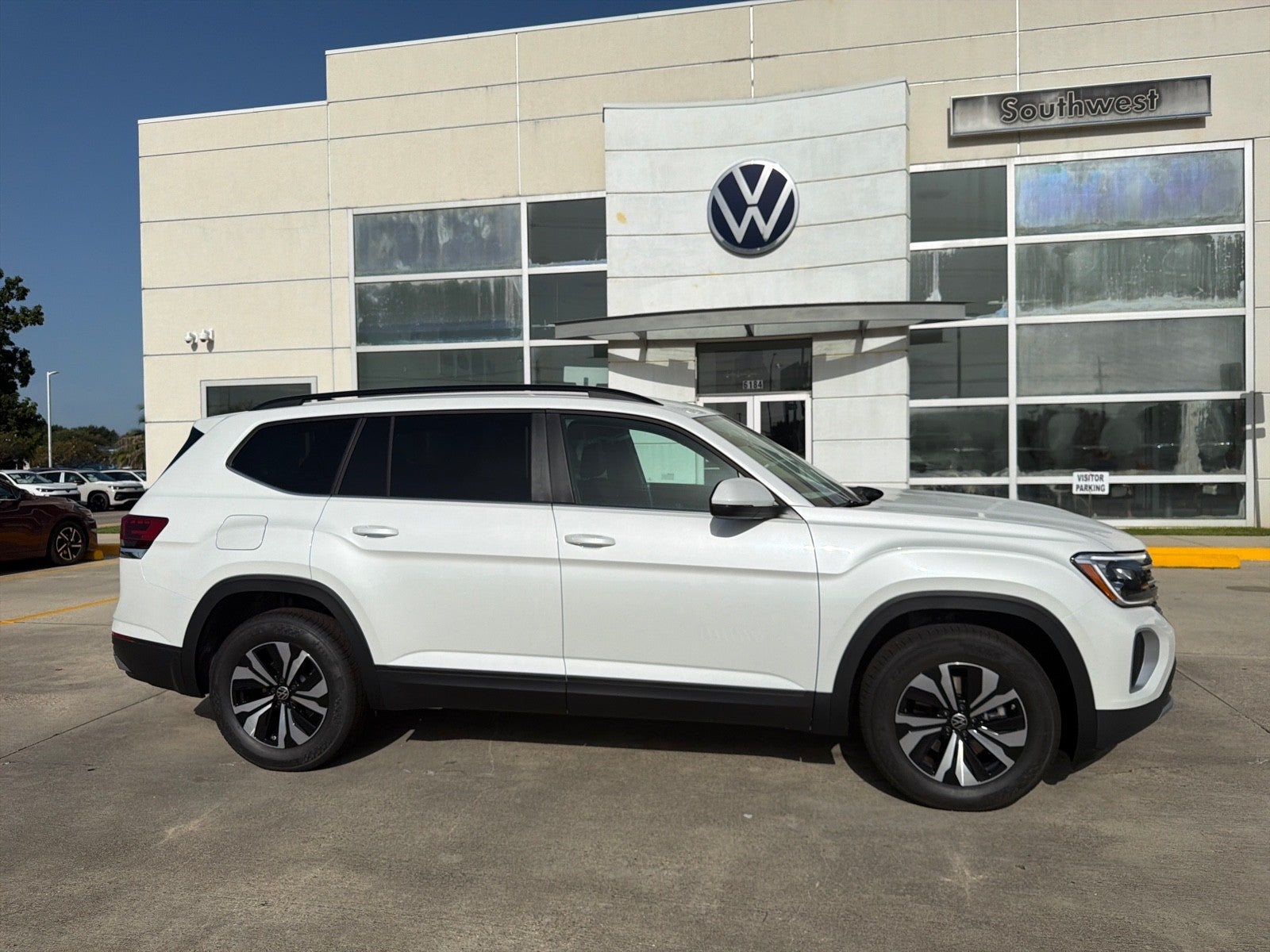 2026 Volkswagen Atlas 2.0T SE