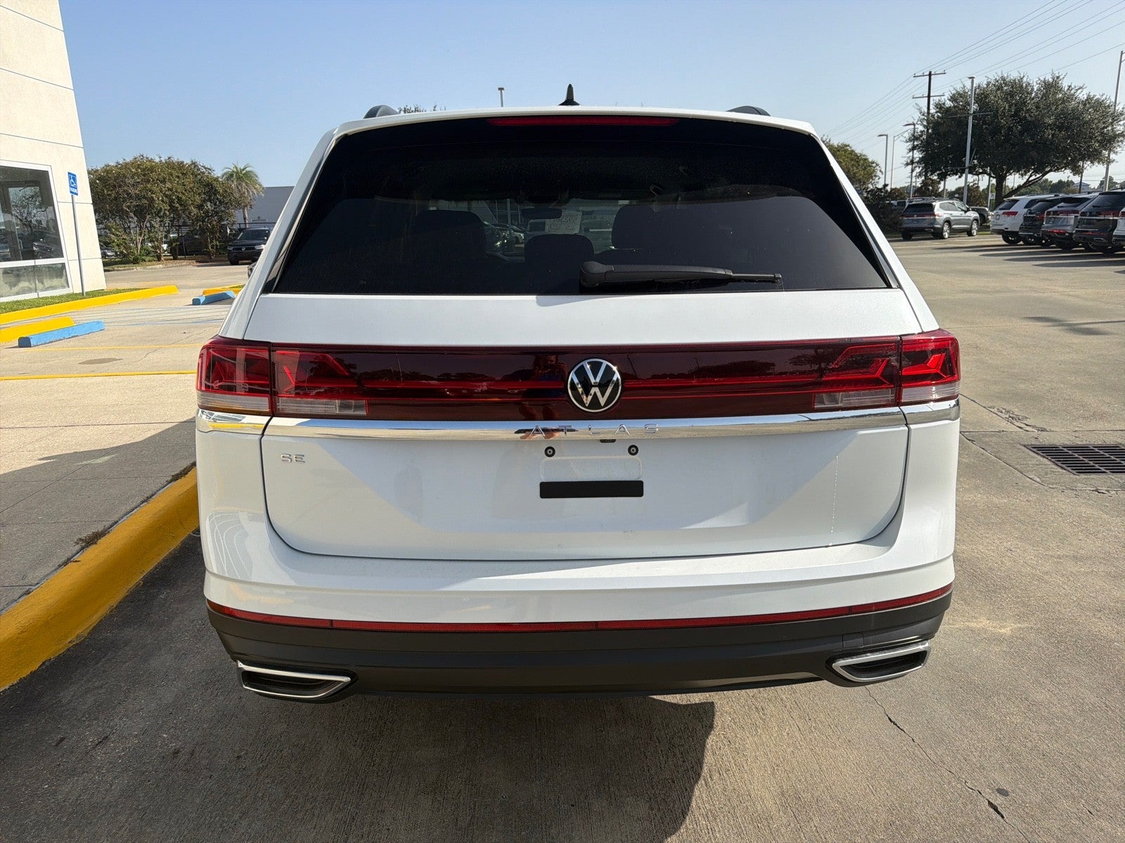 2026 Volkswagen Atlas 2.0T SE FWD