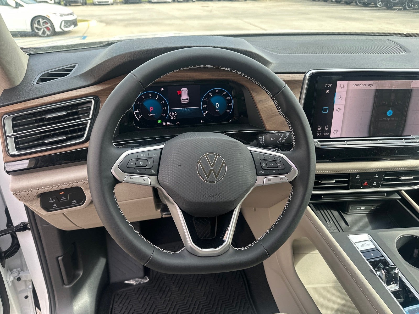 2026 Volkswagen Atlas 2.0T SE FWD