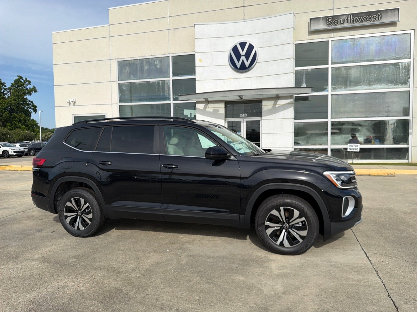 2026 Volkswagen Atlas 2.0T SE Fwd