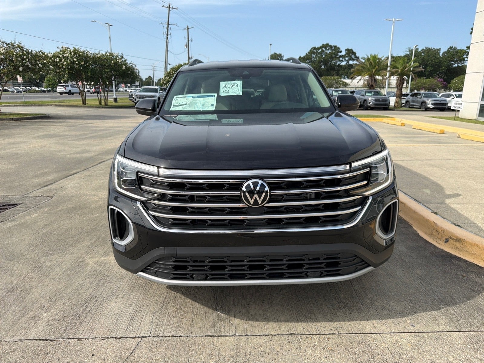 2026 Volkswagen Atlas 2.0T SE FWD