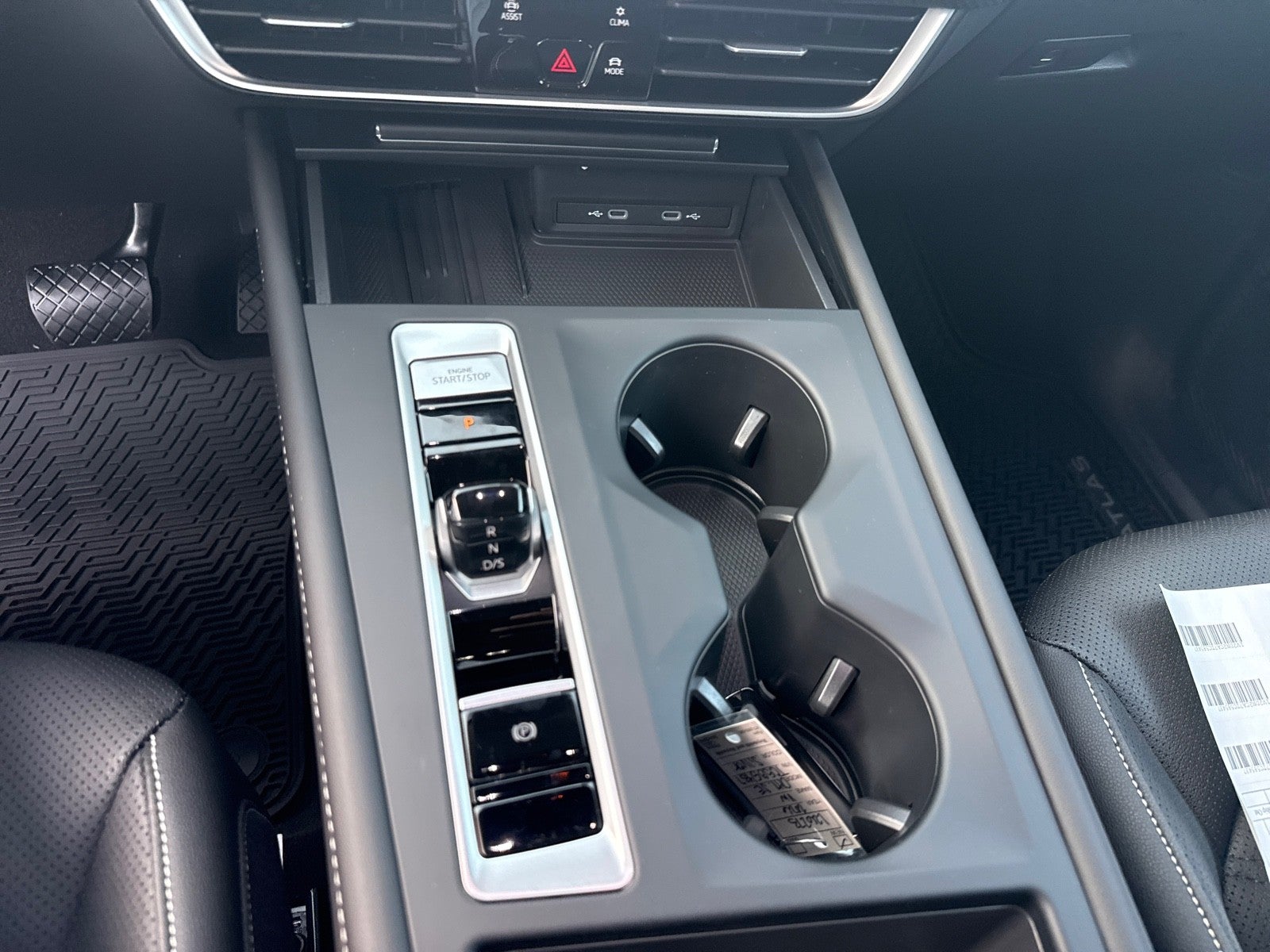 2026 Volkswagen Atlas 2.0T SE FWD
