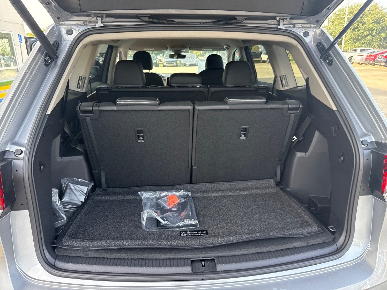 2026 Volkswagen Atlas 2.0T SE FWD