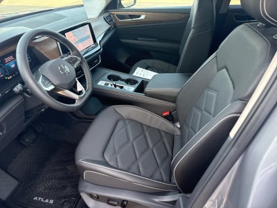 2026 Volkswagen Atlas 2.0T SE FWD