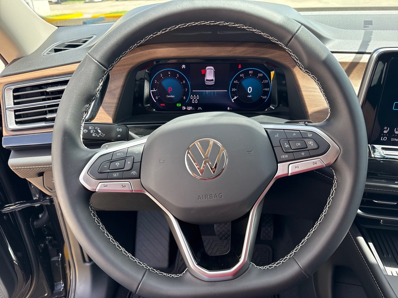 2026 Volkswagen Atlas 2.0T SE FWD