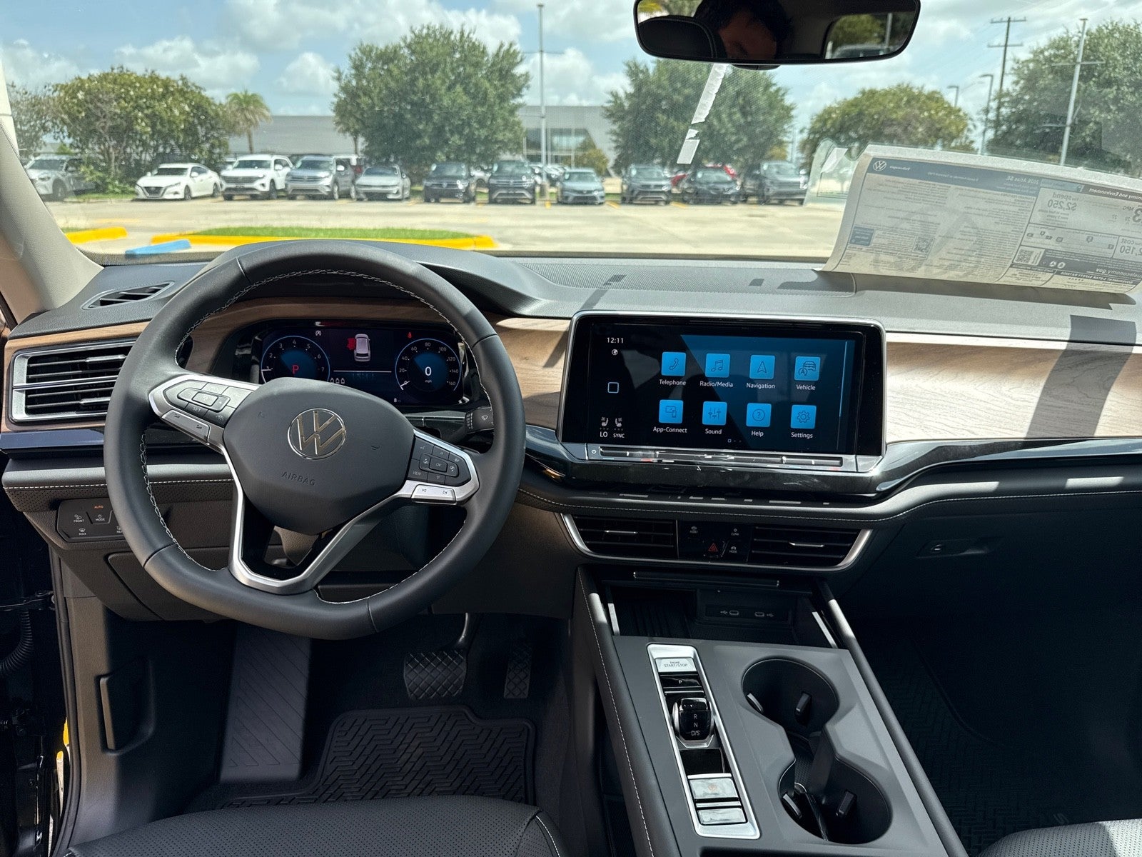 2026 Volkswagen Atlas 2.0T SE FWD