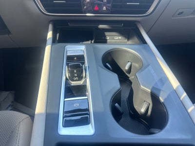 2025 Volkswagen Atlas 2.0T SE FWD
