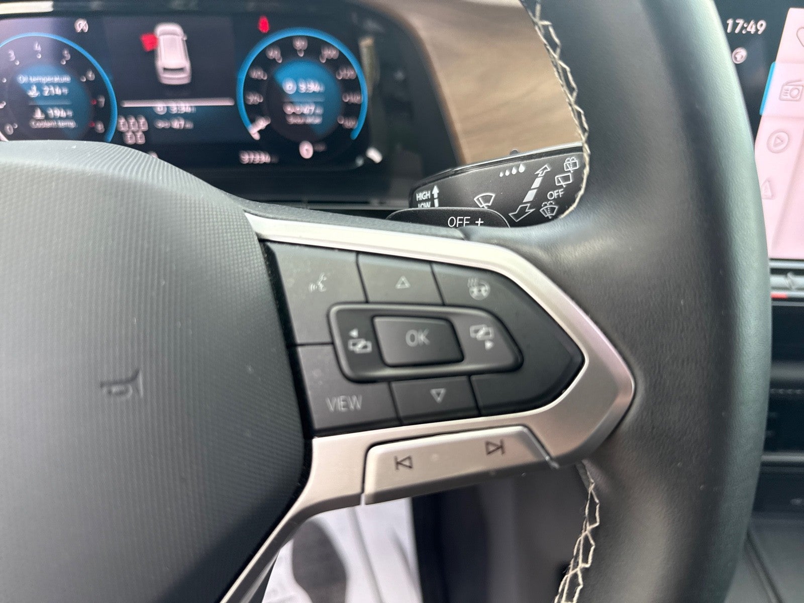 2024 Volkswagen Atlas 2.0T SE FWD
