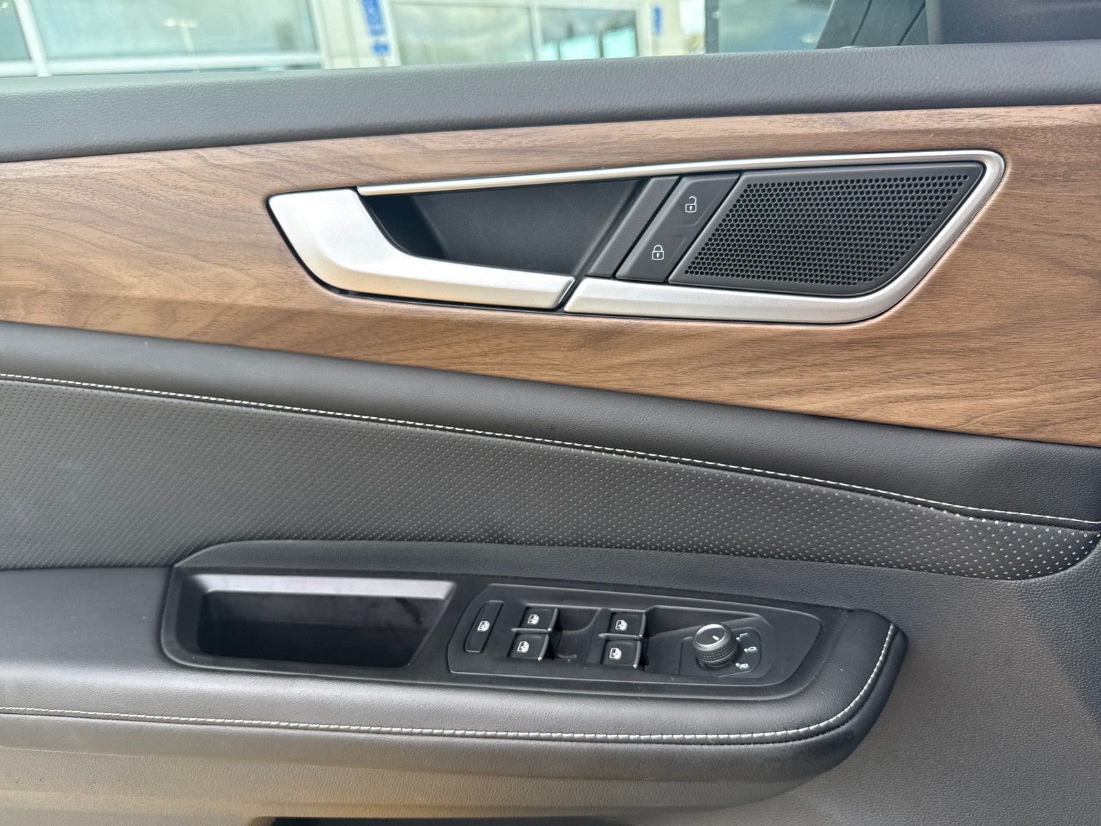 2024 Volkswagen Atlas 2.0T SE FWD