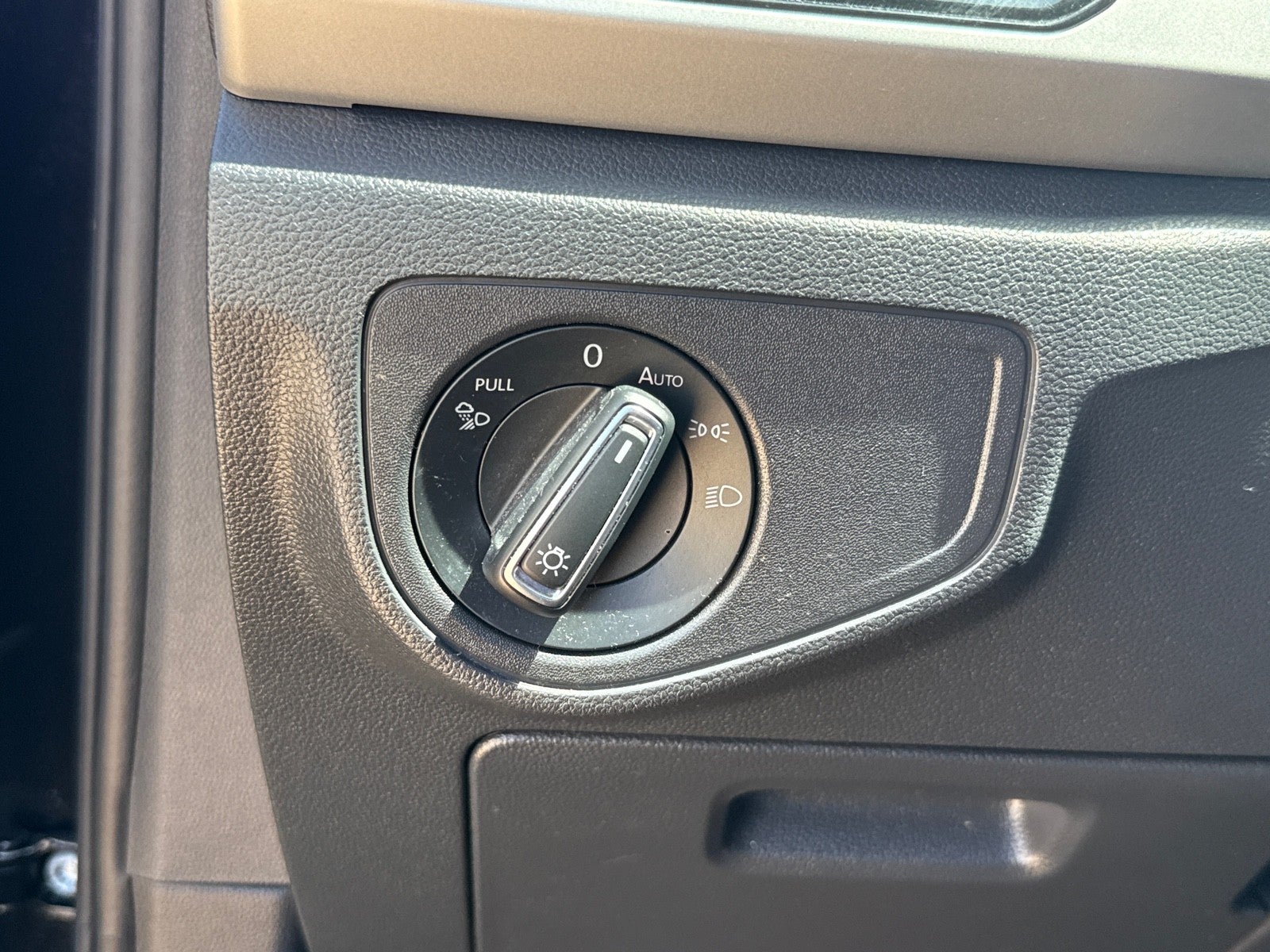 2021 Volkswagen Atlas Cross Sport 3.6L V6 SEL FWD