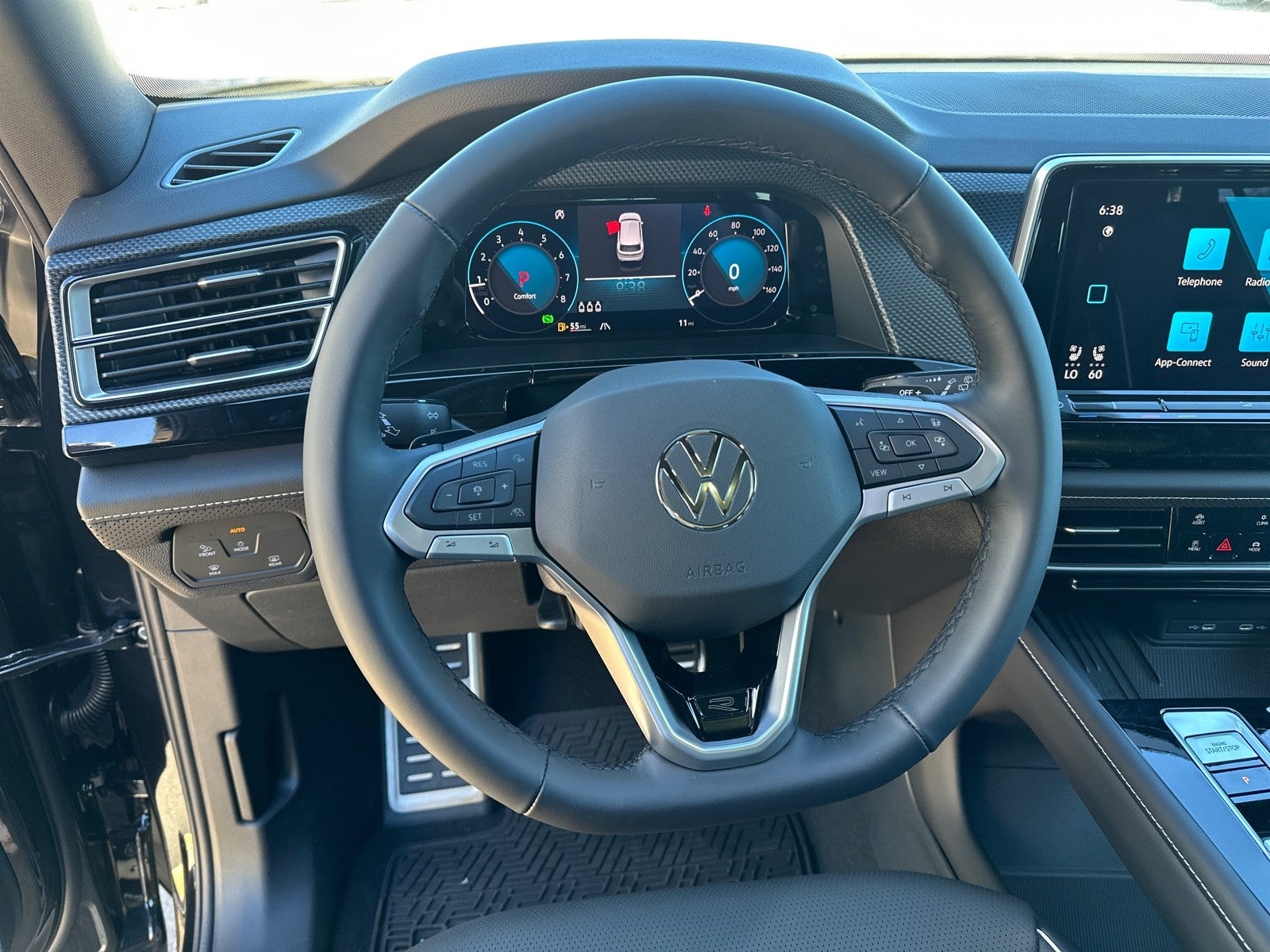 2026 Volkswagen Atlas Cross Sport 2.0T SEL Premium R-Line 4MOTION