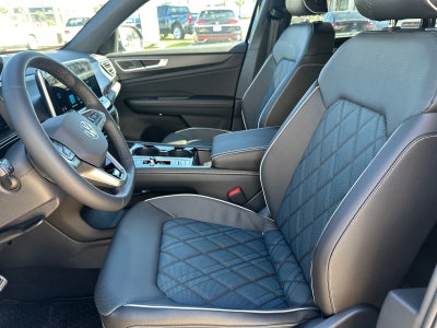 2026 Volkswagen Atlas Cross Sport 2.0T SEL Premium R-Line 4MOTION