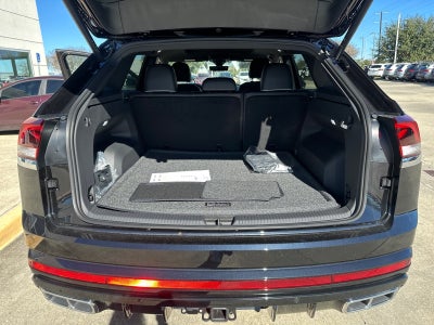 2026 Volkswagen Atlas Cross Sport 2.0T SEL Premium R-Line 4MOTION