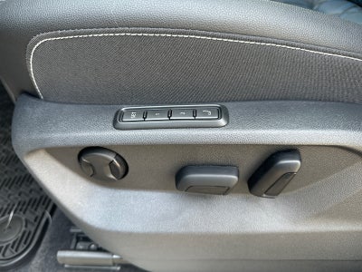 2026 Volkswagen Atlas Cross Sport 2.0T SEL Premium R-Line 4MOTION