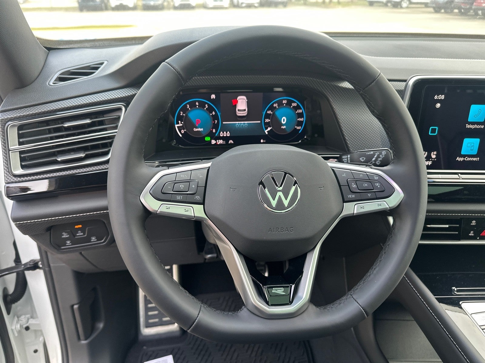 2026 Volkswagen Atlas Cross Sport 2.0T SEL Premium R-Line 4MOTION