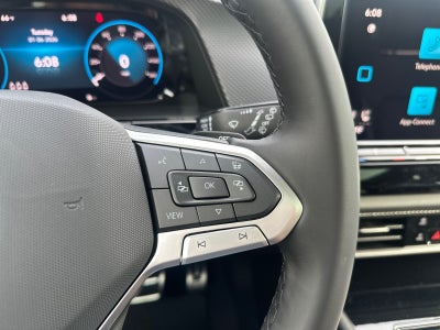 2026 Volkswagen Atlas Cross Sport 2.0T SEL Premium R-Line 4MOTION