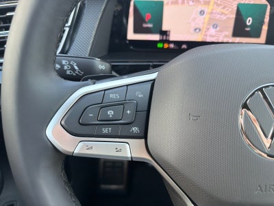 2026 Volkswagen Atlas Cross Sport 2.0T SEL Premium R-Line 4MOTION