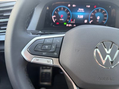 2026 Volkswagen Atlas Cross Sport 2.0T SEL Premium R-Line 4MOTION